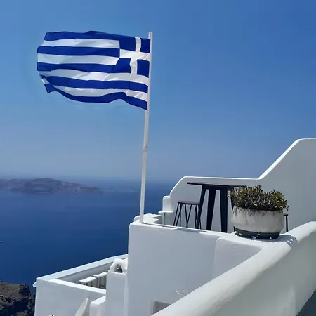 Cave Traditional House On The Cliff With Shared Pool & Buffet Breakfast Imerovigli (Santorini)