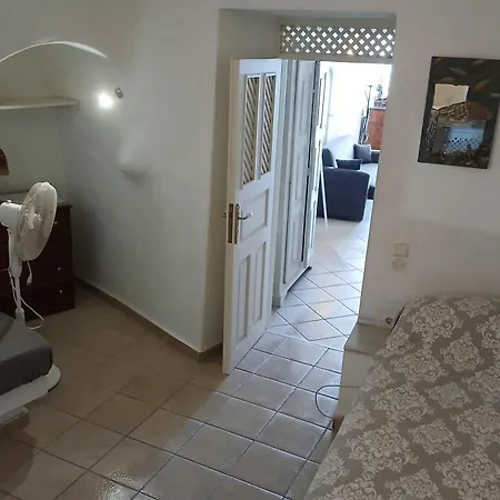 דירה Cave Traditional House