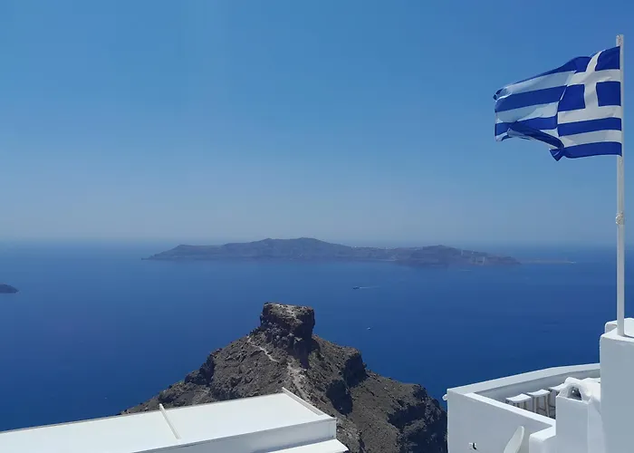 Cave Traditional House On The Cliff With Shared Pool & Buffet Breakfast * Imerovigli (Santorini)