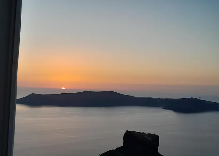 Cave Traditional House On The Cliff With Shared Pool & Buffet Breakfast Imerovigli (Santorini)