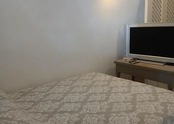 Cave Traditional House On The Cliff With Shared Pool & Buffet Breakfast Imerovígli