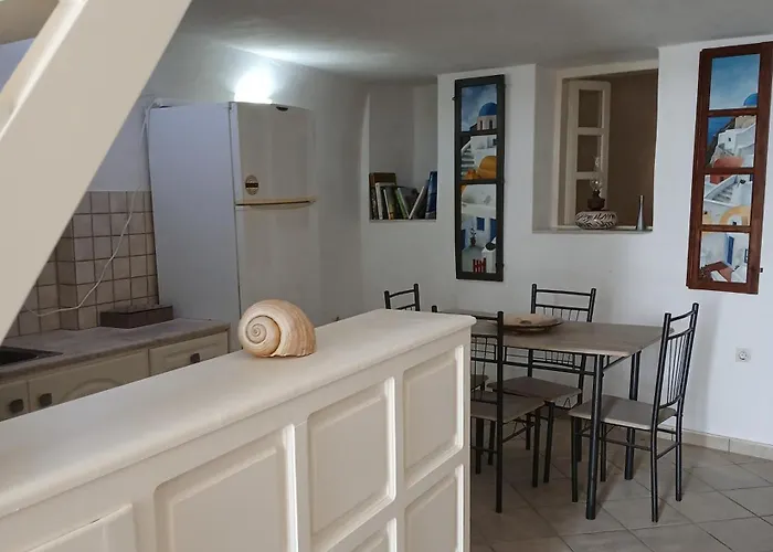 Cave Traditional House On The Cliff With Shared Pool & Buffet Breakfast Imerovigli (Santorini)