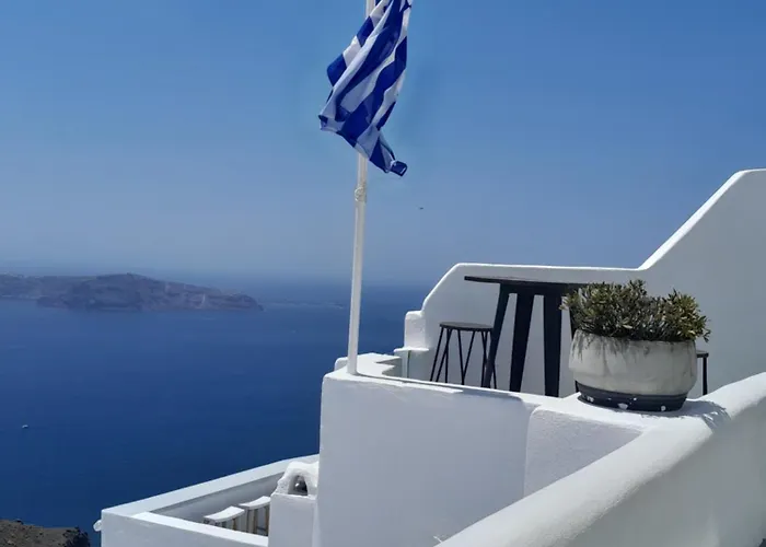 Cave Traditional House On The Cliff With Shared Pool & Buffet Breakfast Apartment Imerovigli (Santorini)