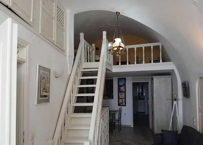 Apartment Cave Traditional House On The Cliff With Shared Pool & Buffet Breakfast