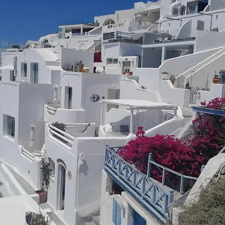 Cave Traditional House On The Cliff With Shared Pool & Buffet Breakfast Imerovigli